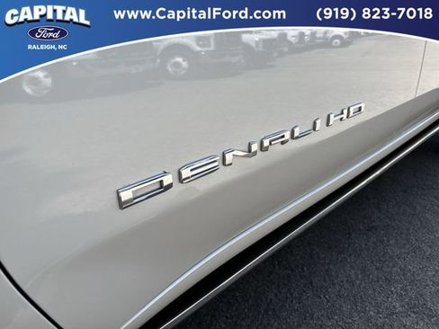 Used 2024 GMC Sierra 2500 Denali Ultimate image 15