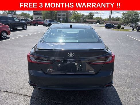 Used 2025 Toyota Camry XSE AWD/4WD image 30