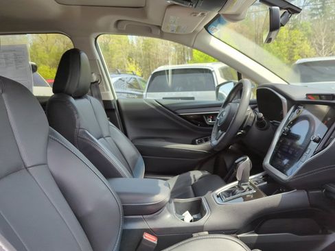 Used 2022 Subaru Outback Limited w/ Popular Package #2 image 39