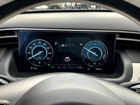 Used 2024 Hyundai Tucson Limited AWD/4WD image 16