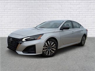 Used 2024 Nissan Altima 2.5 SV video 1