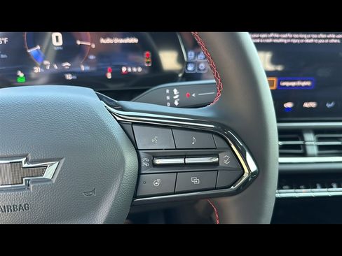 New 2025 Chevrolet Equinox EV RS image 15