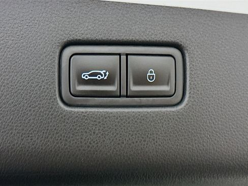 Used 2025 Genesis GV70 2.5T AWD/4WD image 31