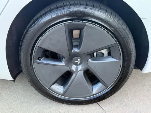 Used 2023 Tesla Model 3 Standard Range RWD image 14