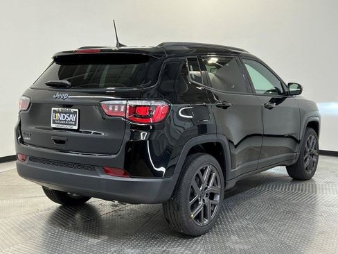 New 2026 Jeep Compass Latitude image 4