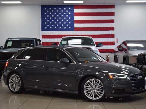 Used 2018 Audi A3 e-tron Premium Plus w/ Technology Package image 3