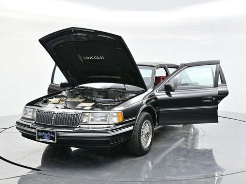 Used 1990 Lincoln Continental Signature image 46