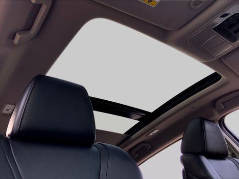 Used 2025 Acura MDX FWD image 20