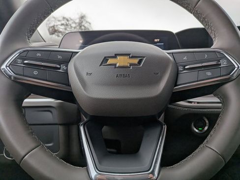 New 2026 Chevrolet Suburban LS RWD image 14
