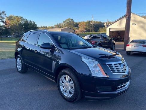 Used 2015 Cadillac SRX Luxury w/ Driver Awareness Package image 8