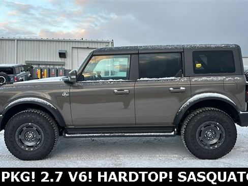 New 2025 Ford Bronco Outer Banks w/ Sasquatch Package image 3