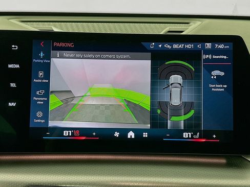 Used 2025 BMW X1 M35i w/ Shadowloine Package image 13