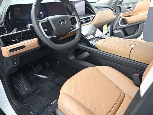 New 2026 INFINITI QX80 Luxe w/ Cargo Package image 13