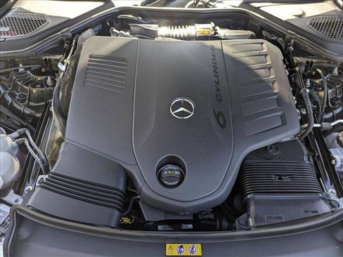 New 2026 Mercedes-Benz E 450 4MATIC Sedan image 17