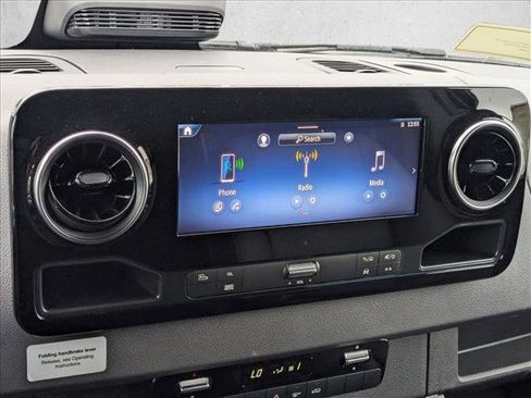 New 2025 Mercedes-Benz Sprinter 2500 image 8