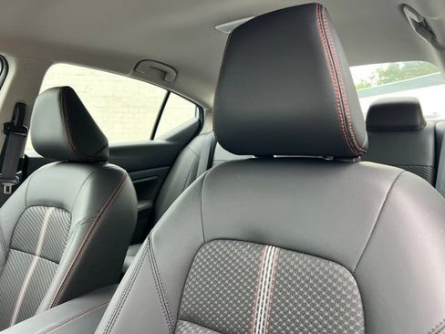 New 2026 Nissan Altima 2.5 SR AWD/4WD image 11