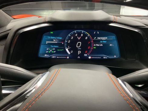 Used 2025 Chevrolet Corvette Z06 RWD image 24