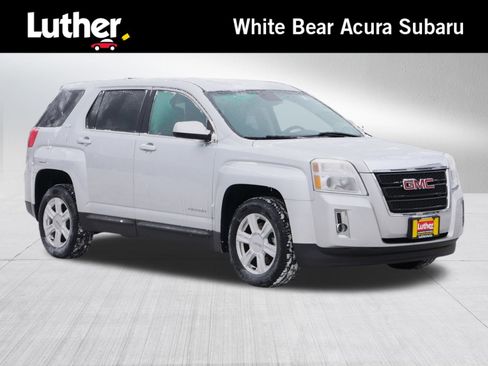 Used 2015 GMC Terrain SLE image 1