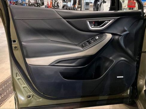 Used 2023 Subaru Forester Limited image 23