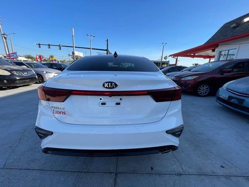 Used 2021 Kia Forte LXS FWD image 21