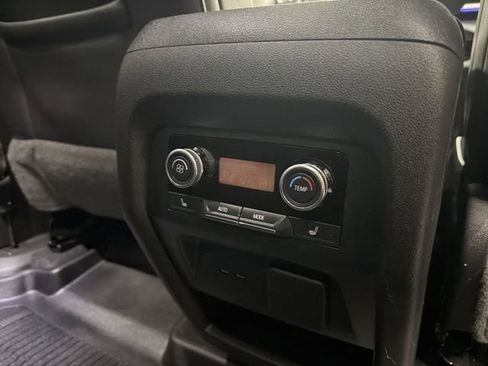 Certified 2025 Buick Enclave Avenir image 19