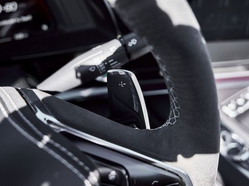 Used 2024 Chevrolet Corvette Stingray Premium Conv w/ Z51 Performance Package image 54