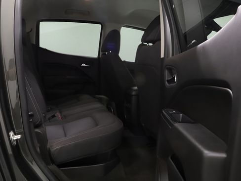 Used 2018 Chevrolet Colorado LT w/ LT Convenience Package AWD/4WD image 14