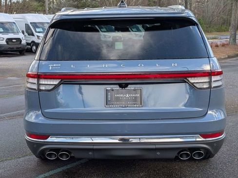 Used 2025 Lincoln Aviator Reserve w/ Illumination Package image 6