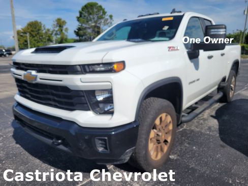 Used 2025 Chevrolet Silverado 2500 Custom w/ Custom Value Package AWD/4WD image 1
