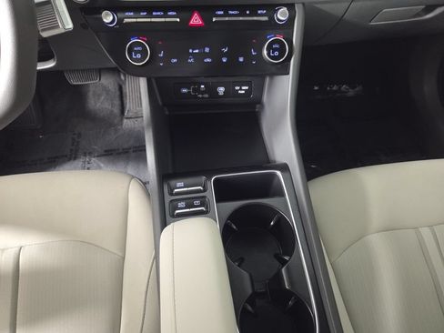 Used 2024 Hyundai Sonata SEL FWD image 12