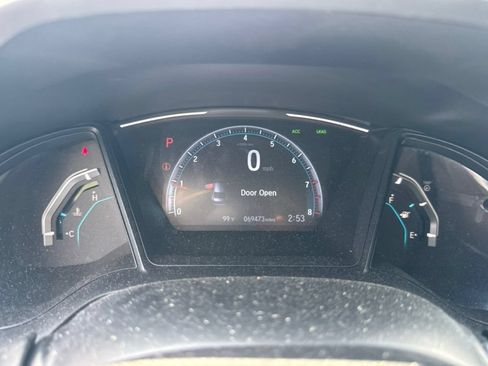 Used 2020 Honda Civic LX image 4