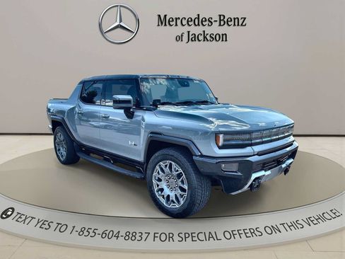 Used 2024 GMC Hummer EV 3X w/ LPO, Illumination Package AWD/4WD image 2