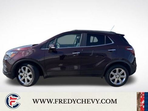 Used 2017 Buick Encore Preferred w/ Experience Buick Package FWD image 8