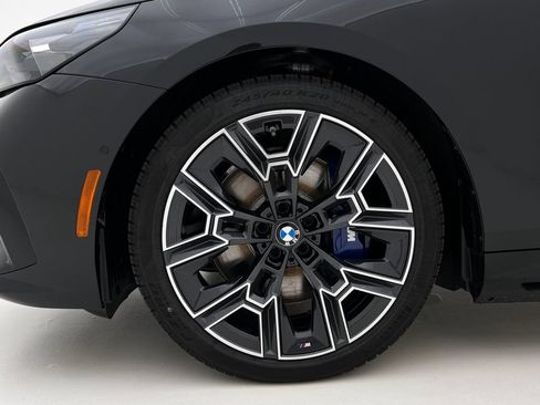 New 2027 BMW i5 xDrive40 w/ M Sport Package AWD/4WD image 15