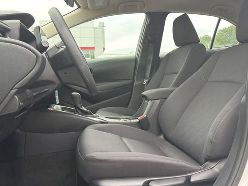 Used 2024 Toyota Corolla LE FWD image 14