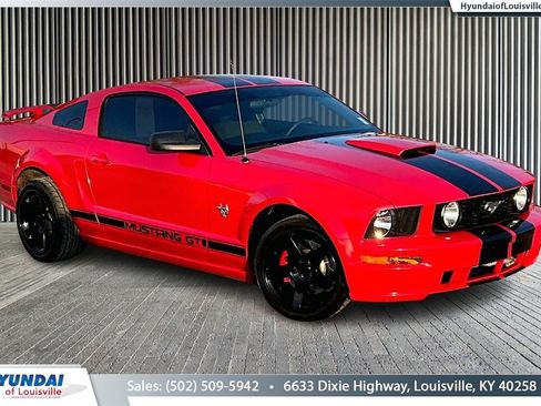 Used 2009 Ford Mustang GT image 1