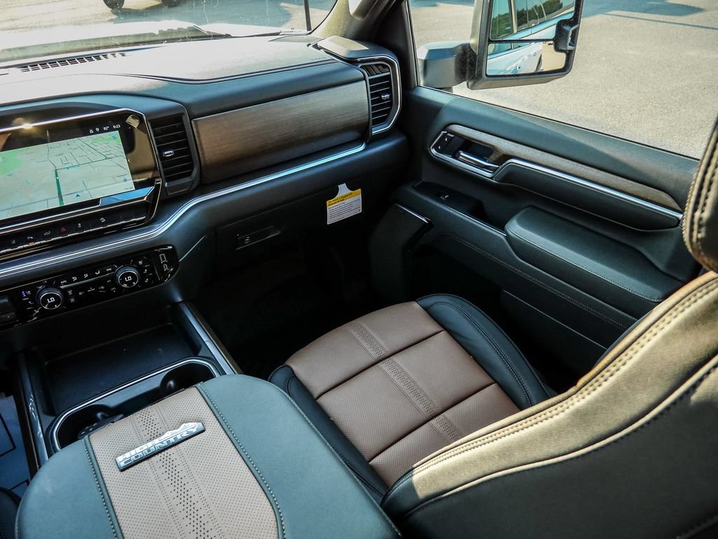 New 2026 Chevrolet Silverado 2500 High Country w/ High Country Premium Package AWD/4WD image 36