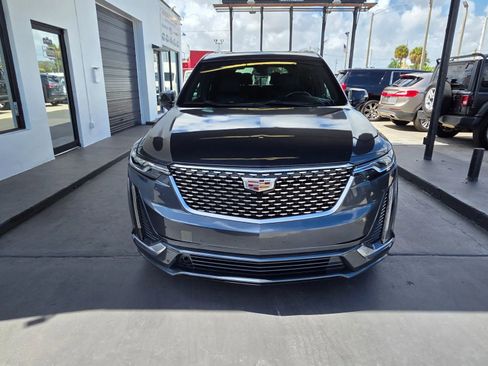 Used 2020 Cadillac XT6 Premium Luxury AWD/4WD image 4