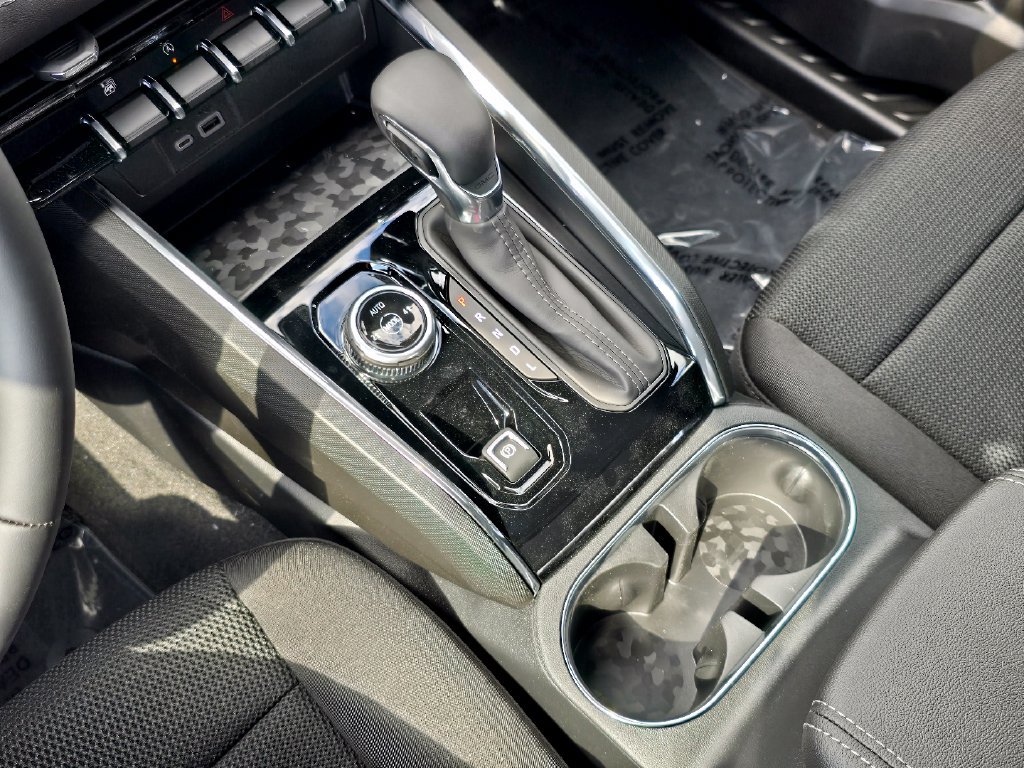 New 2026 GMC Canyon Elevation AWD/4WD image 18