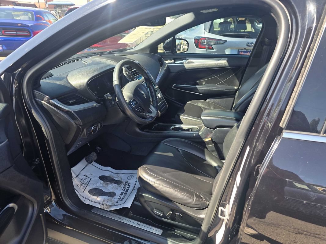 Used 2019 Lincoln MKC Premiere FWD image 33