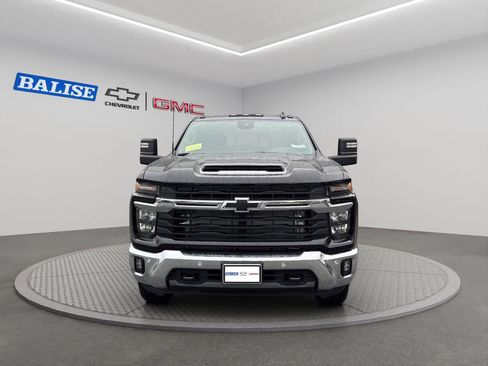 New 2026 Chevrolet Silverado 3500 LT w/ All Star Edition image 3