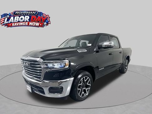 Used 2025 RAM 1500 Laramie AWD/4WD image 1