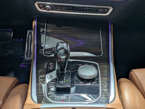 Used 2021 BMW X5 sDrive40i w/ M Sport Package RWD image 13