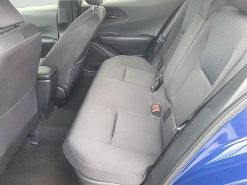 Used 2024 Toyota Prius LE FWD image 11