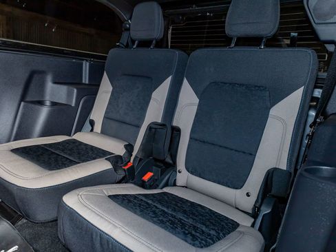 Used 2022 Ford Bronco Wildtrak image 22