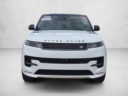 Used 2024 Land Rover Range Rover Sport Dynamic SE AWD/4WD image 2