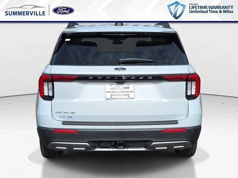 New 2026 Ford Explorer Active w/ Active Comfort Package image 5