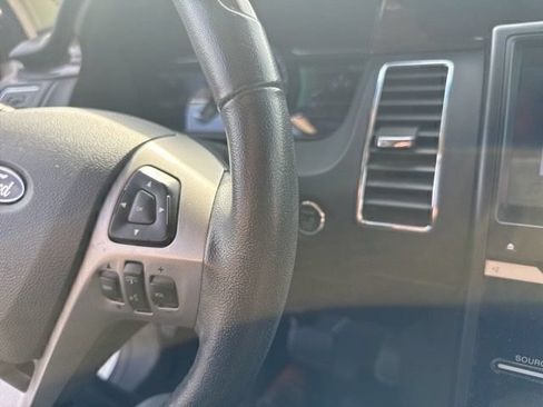 Used 2019 Ford Flex Limited AWD/4WD image 7
