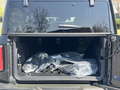 New 2025 Ford Bronco Outer Banks image 21