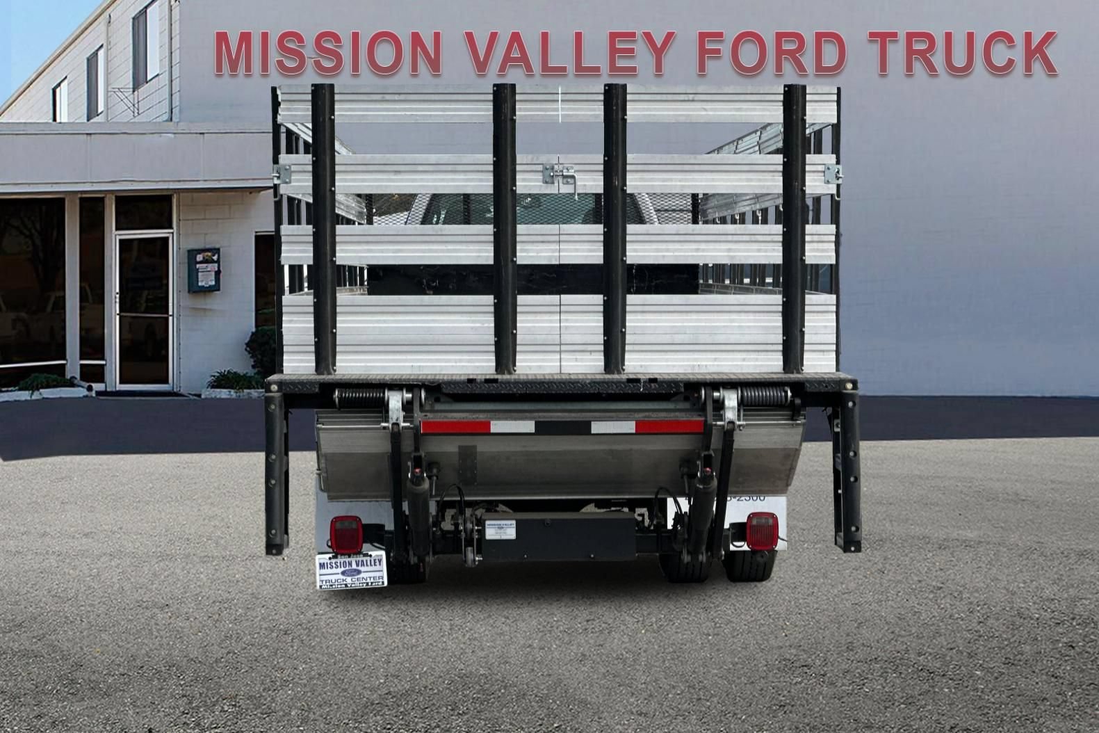 Used 2025 Ford F650 2WD Regular Cab Super Duty image 5